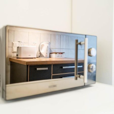 Apartamento Cozy Modern Nest In The Heart Of Vienna With Netflix Exterior foto