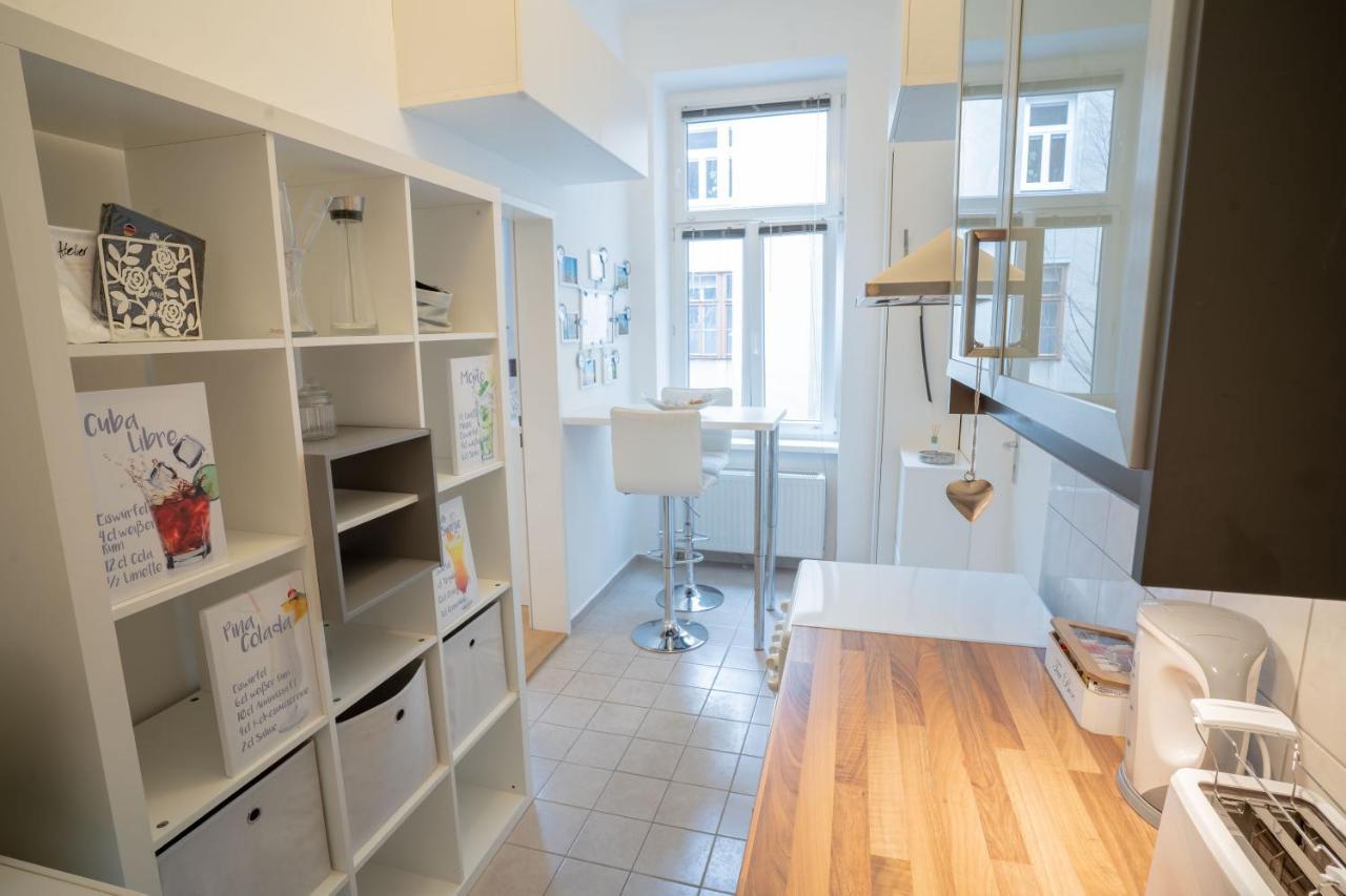 Apartamento Cozy Modern Nest In The Heart Of Vienna With Netflix Exterior foto