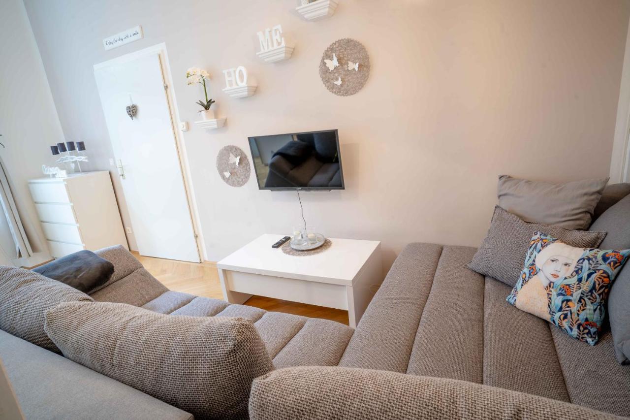 Apartamento Cozy Modern Nest In The Heart Of Vienna With Netflix Exterior foto