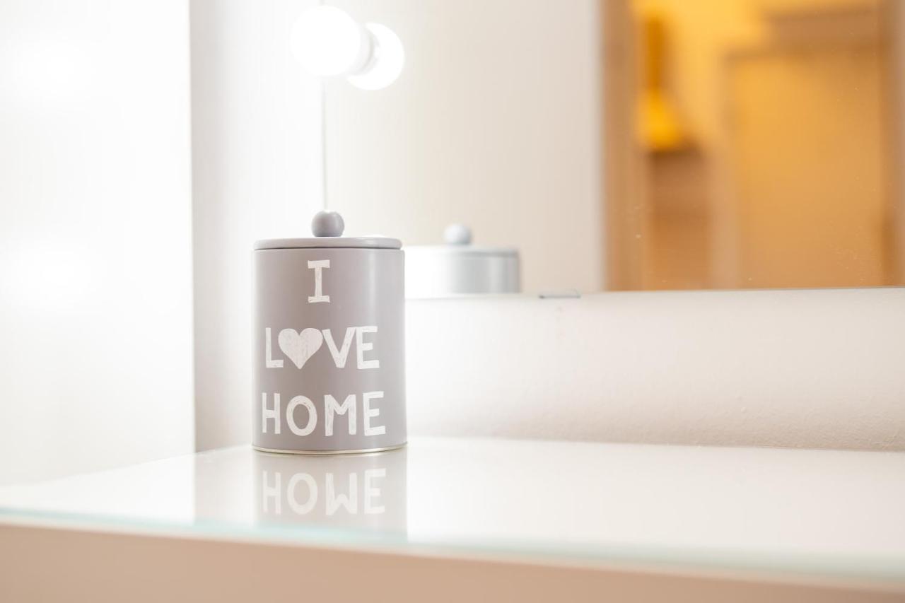 Apartamento Cozy Modern Nest In The Heart Of Vienna With Netflix Exterior foto
